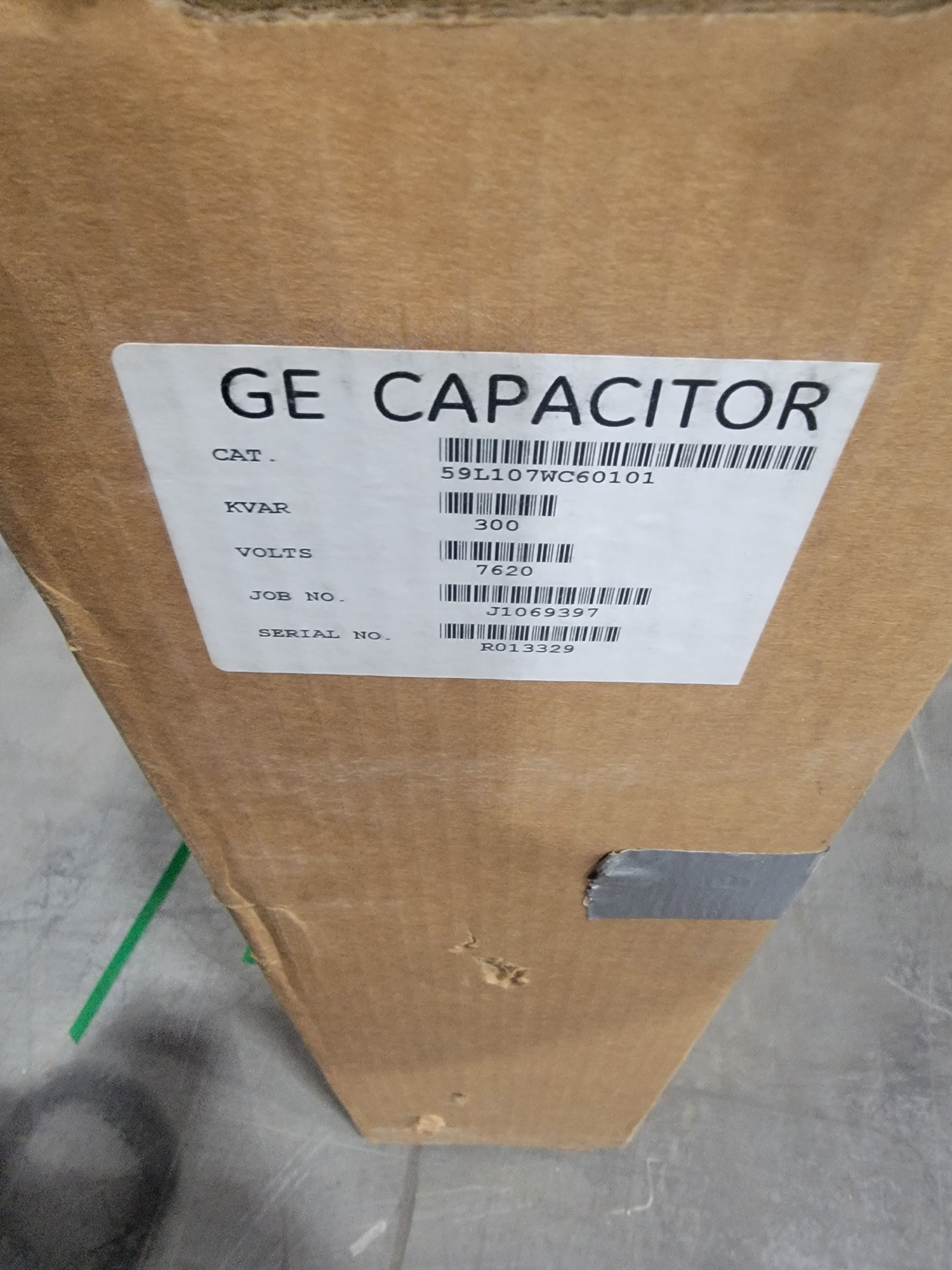 CAPACITOR, SGL PH 300KVAR 7620V SBSHG