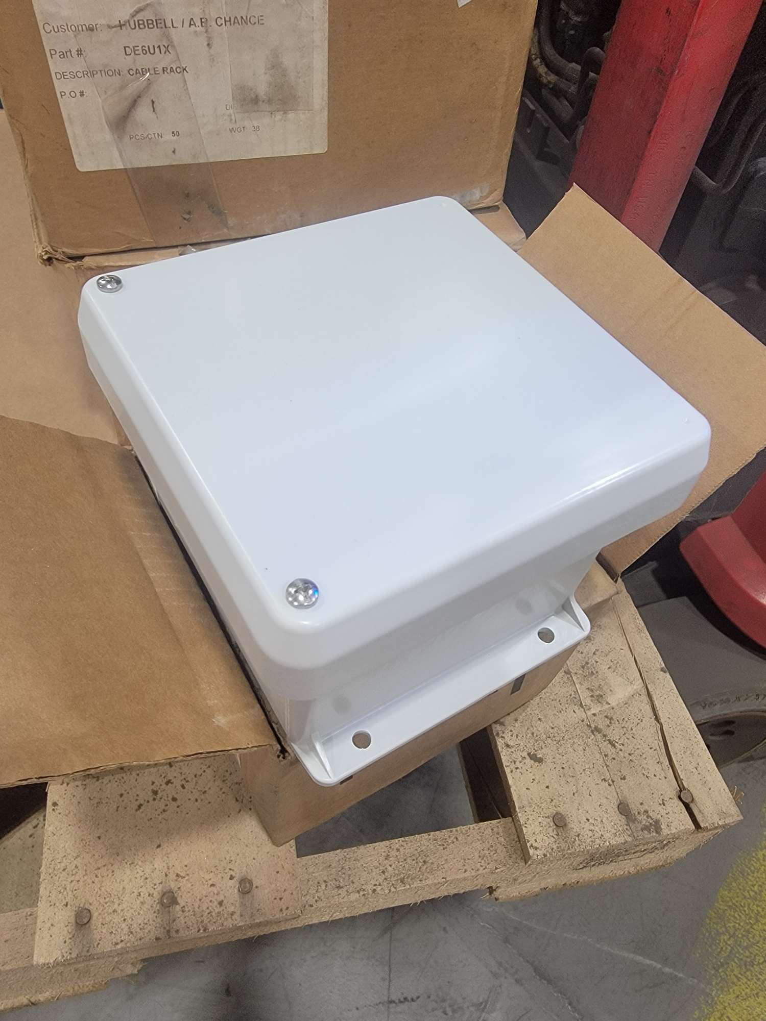 BOX, ENCL FG PLSTC 7-1/2INx6INx5-3/16IN